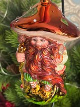 Ёлочная игрушка "Боровик-лесовичок с белочкой"