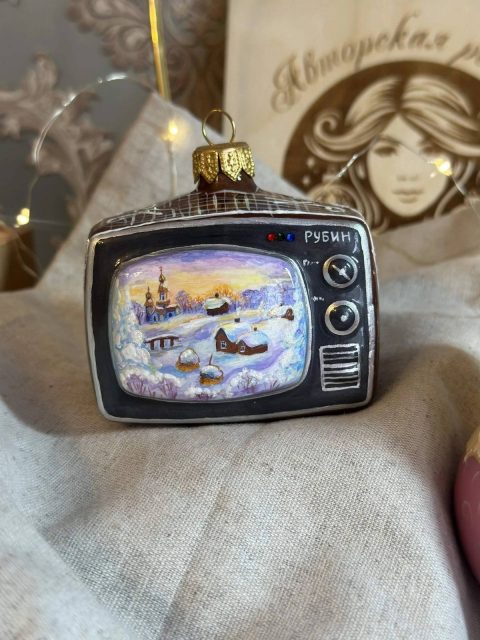 Телевизор — пример росписи на заказ